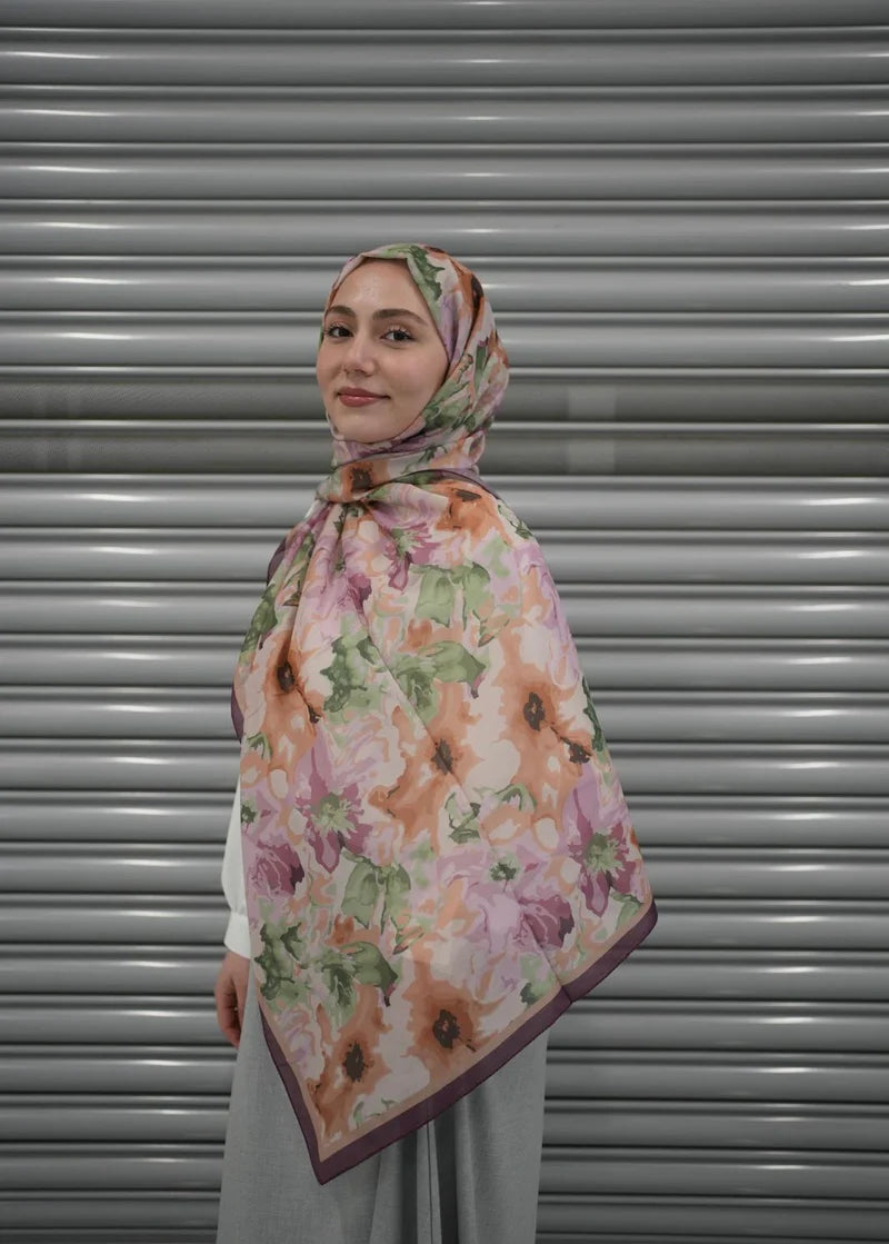 Velora Hijab - Plum