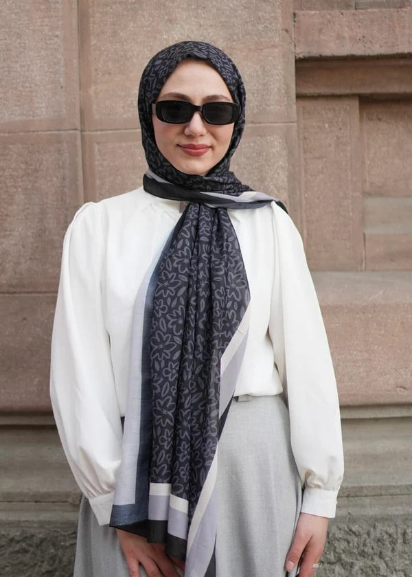 Flora Line Hijab - Black Gray