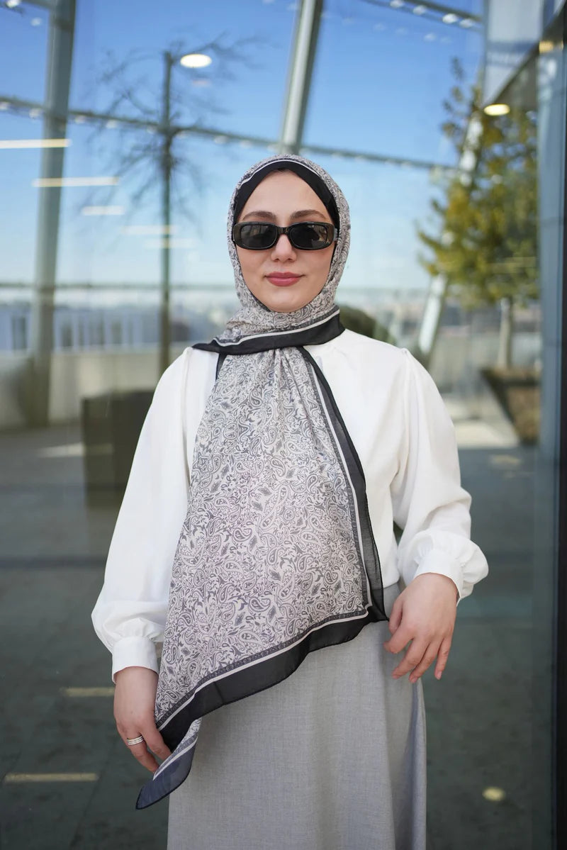 Scheherazade Hijab - Black White