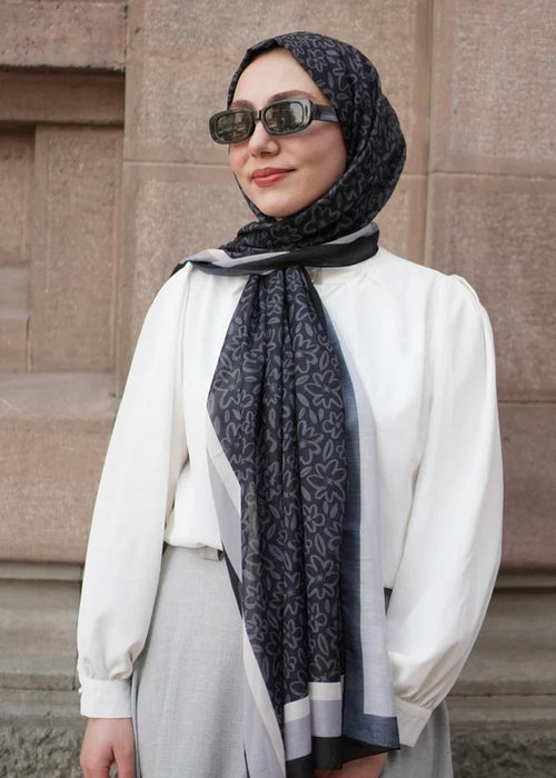 Flora Line Hijab - Black Gray