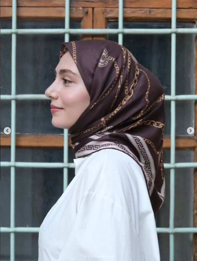 Chain Square Scarf - Dark Chocolate