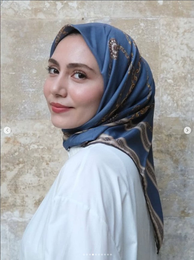 Chain Square Scarf - Blue