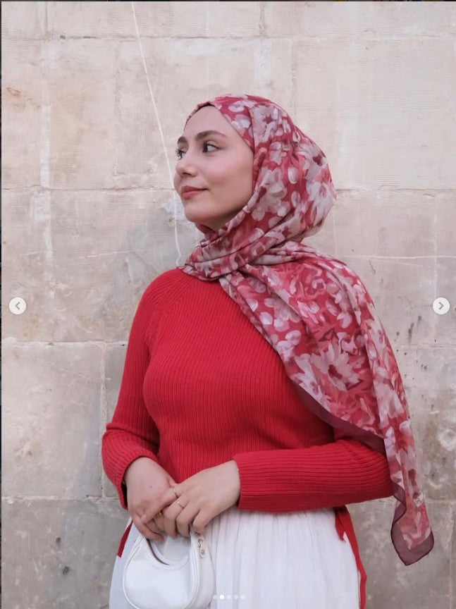 Garden Design Hijab - Burgundy