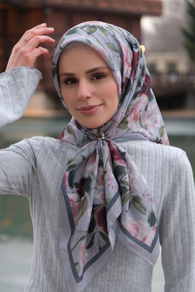 Florya Square Scarf - Gray