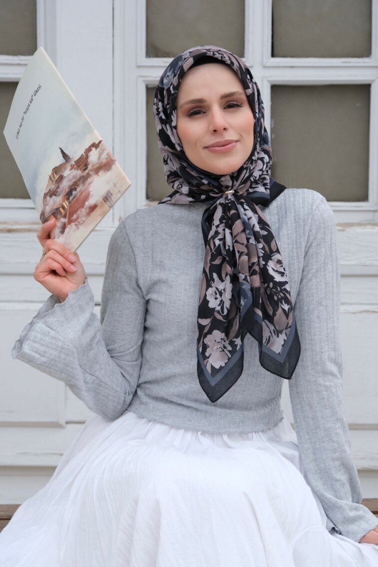 Florya Square Scarf - Black Beige