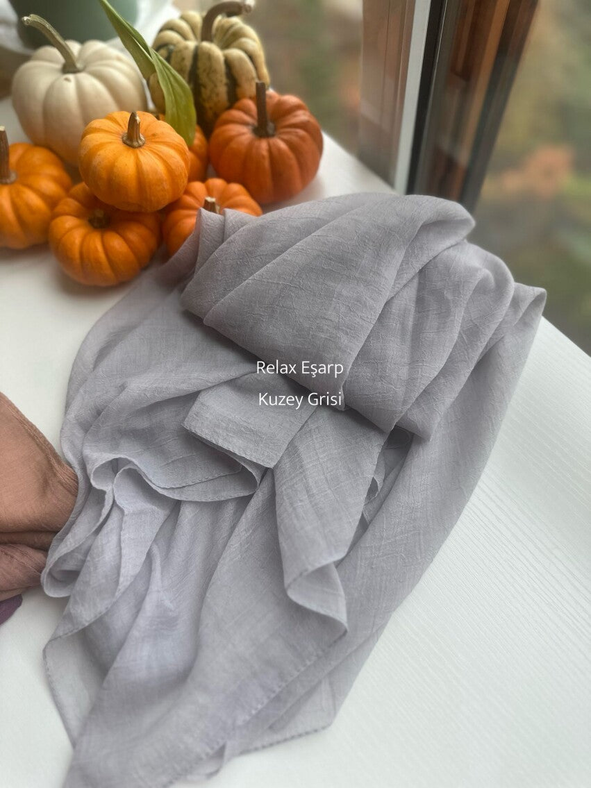 Relax Square Scarf - Gray